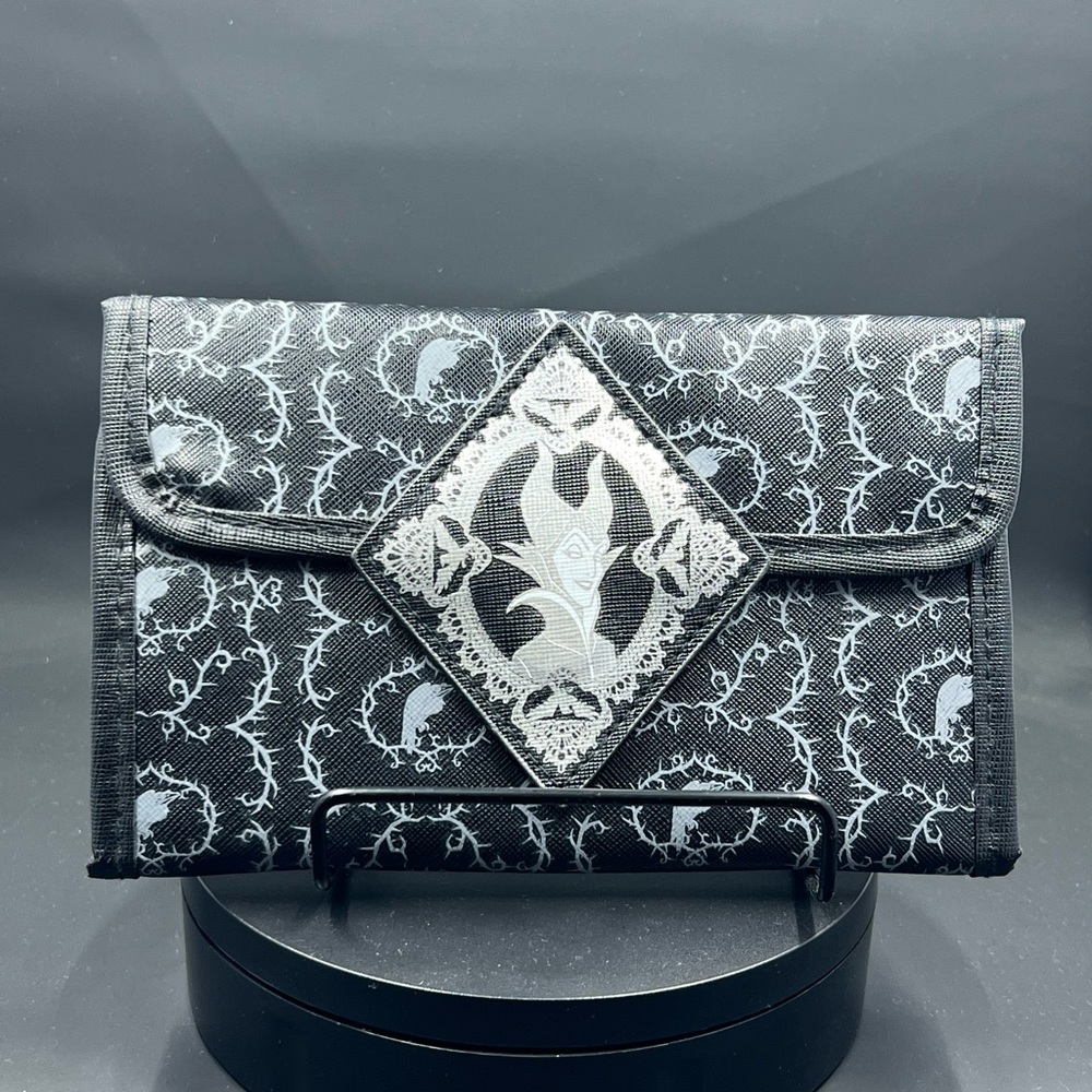 Disney Malleficent brush holder wallet